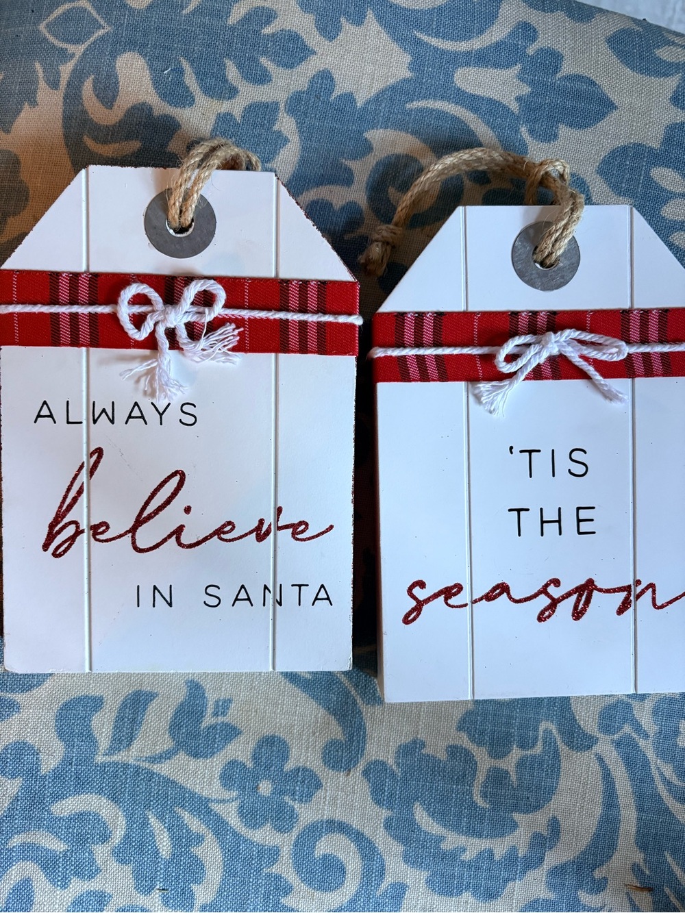 Source Unknown White and Red Holiday Tag Plaques